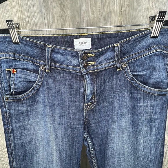 Hudson Beth Mid Rise Baby Boot Cut - Picture 3 of 10